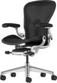 Кресло Herman Miller Aeron Black Onyx / Polished Aluminum, размер C