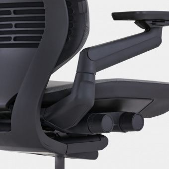 Кресло Steelcase Gesture с подголовником