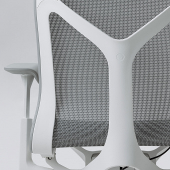 Кресло Herman Miller Cosm