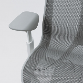 Кресло Herman Miller Cosm