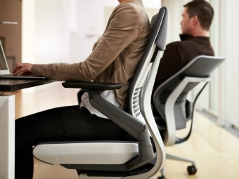 Кресло Steelcase Gesture с подголовником