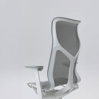 Кресло Herman Miller Cosm
