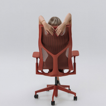 Кресло Herman Miller Cosm