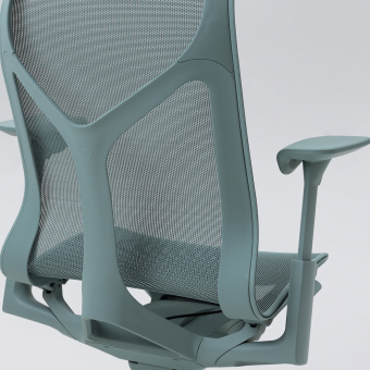 Кресло Herman Miller Cosm